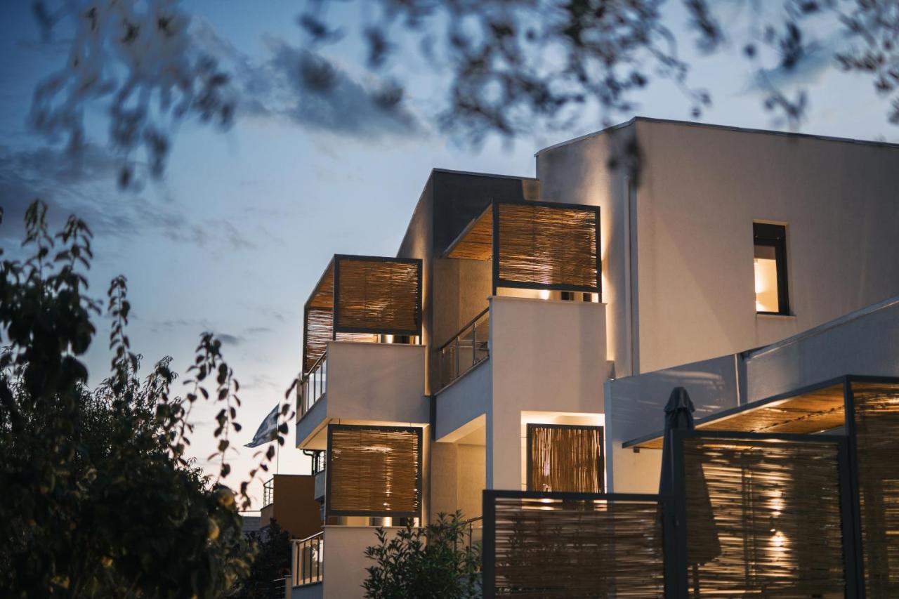 Octo Villas Complex Nea Iraklitsa Екстериор снимка