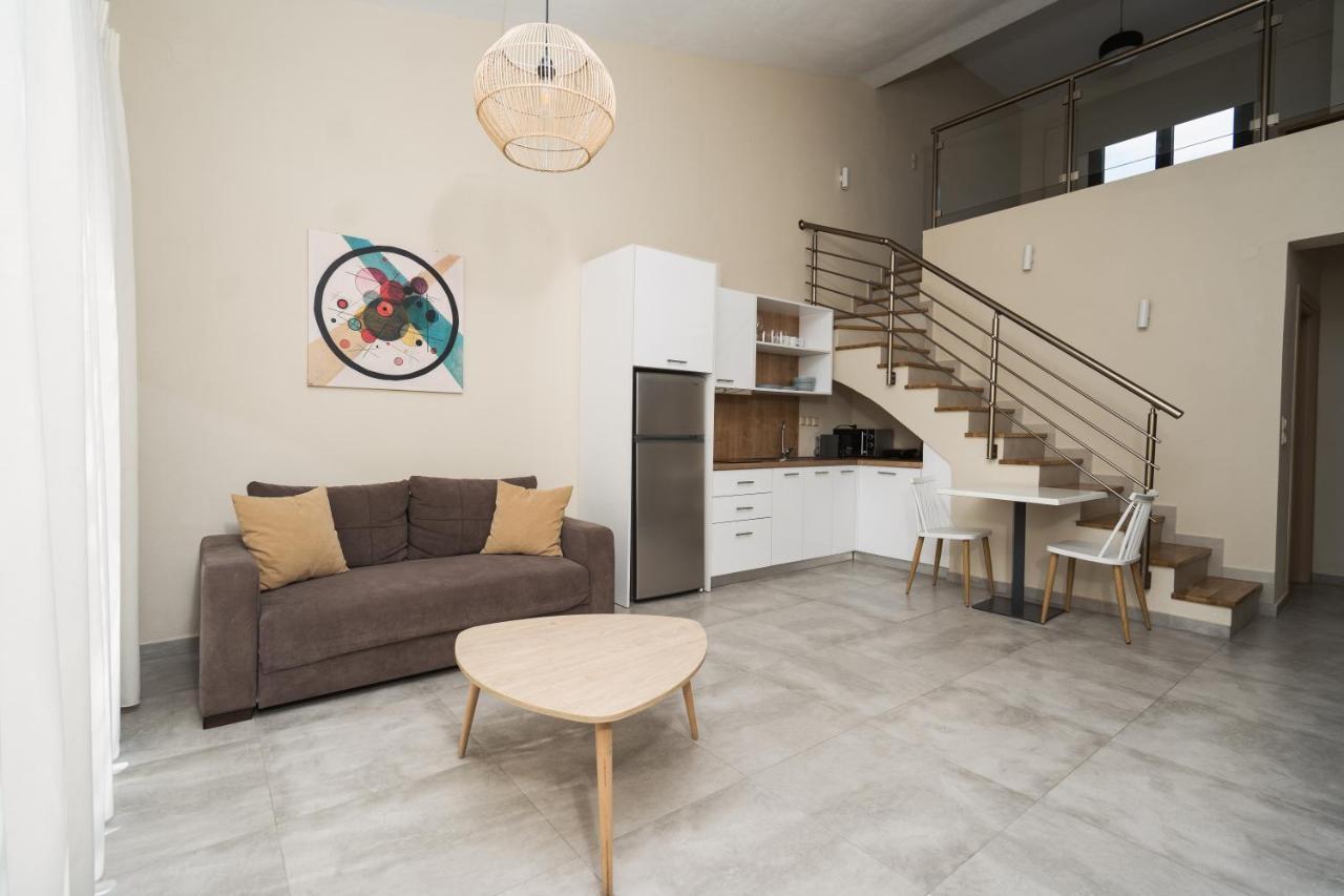 Octo Villas Complex Nea Iraklitsa Екстериор снимка
