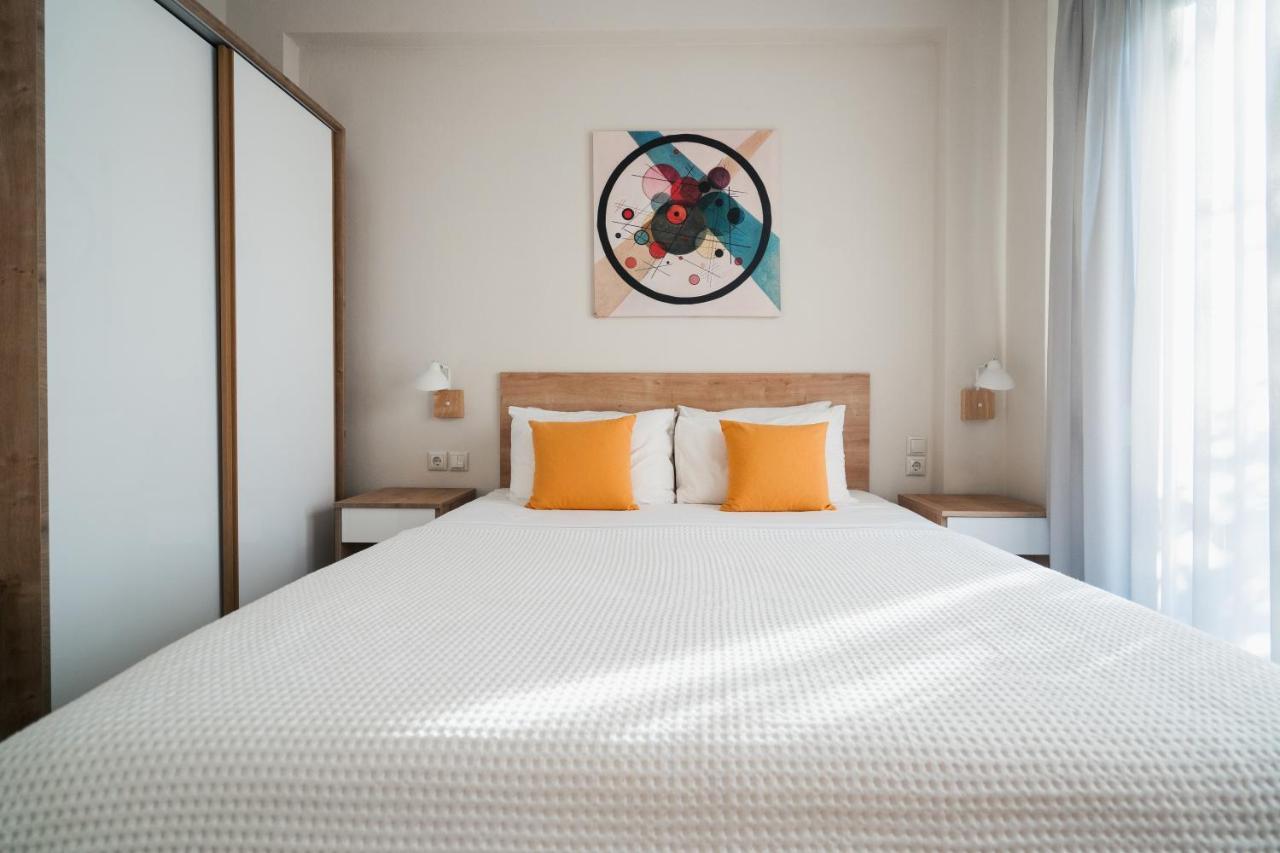 Octo Villas Complex Nea Iraklitsa Екстериор снимка