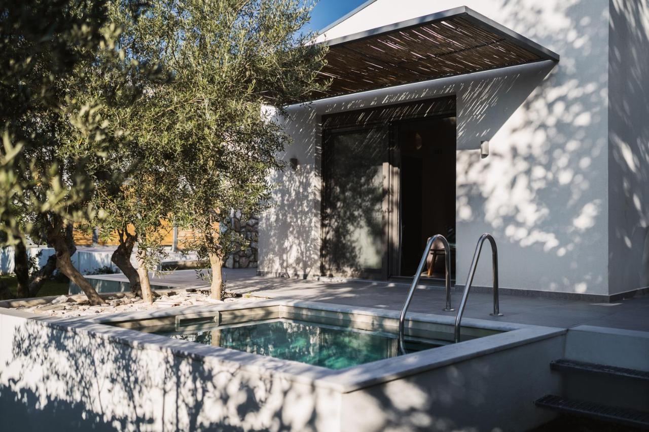 Octo Villas Complex Nea Iraklitsa Екстериор снимка