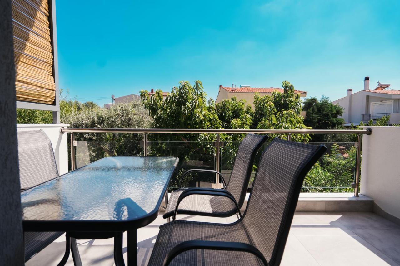 Octo Villas Complex Nea Iraklitsa Екстериор снимка