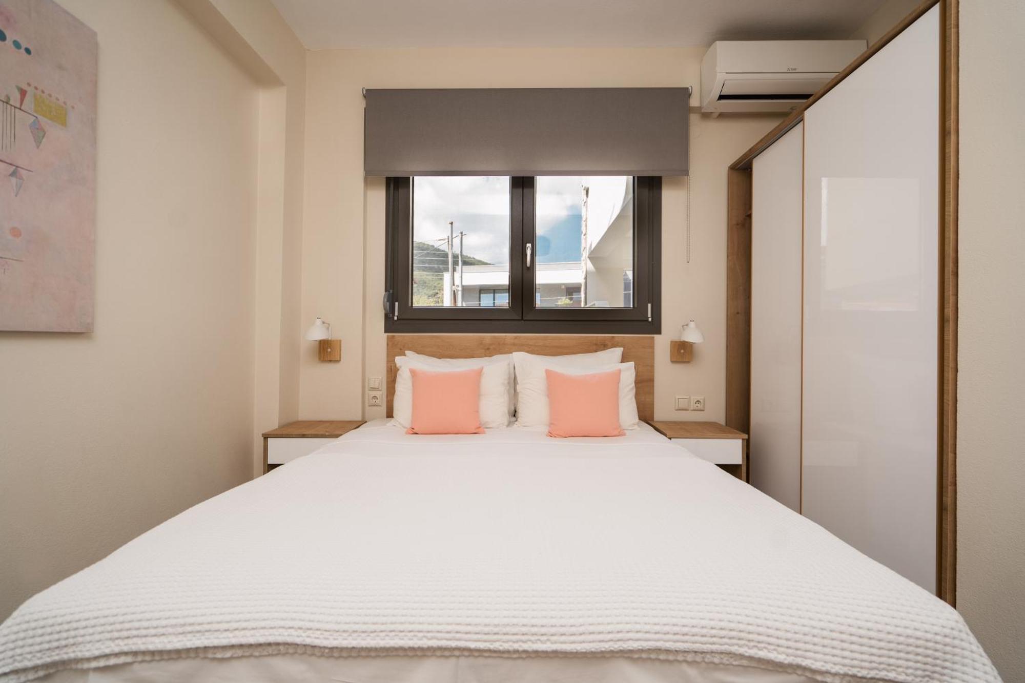 Octo Villas Complex Nea Iraklitsa Екстериор снимка